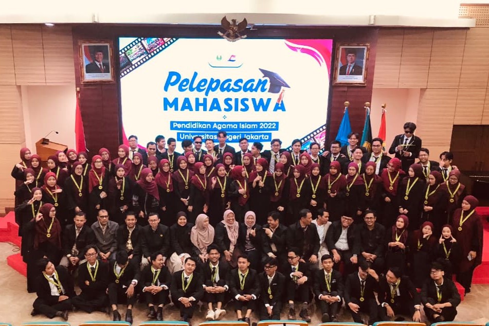 Empat Tahun Berproses, Saatnya Melangkah: PAI FISH UNJ Lepas Generasi 2022 dengan Doa dan Harapan