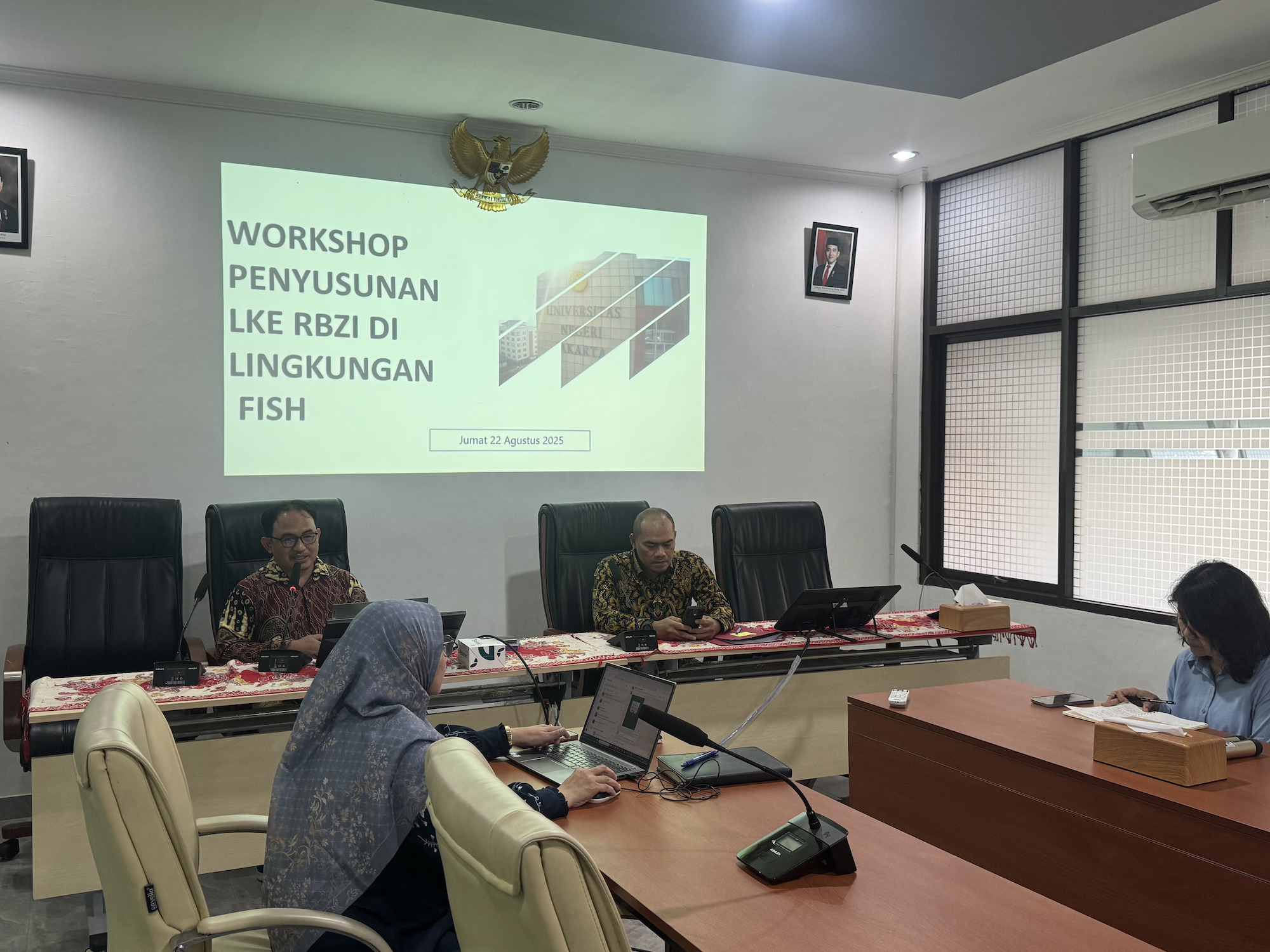 Dukung Reformasi Birokrasi dan Zona Integritas, FISH UNJ Gelar Workshop Pengisian LKE