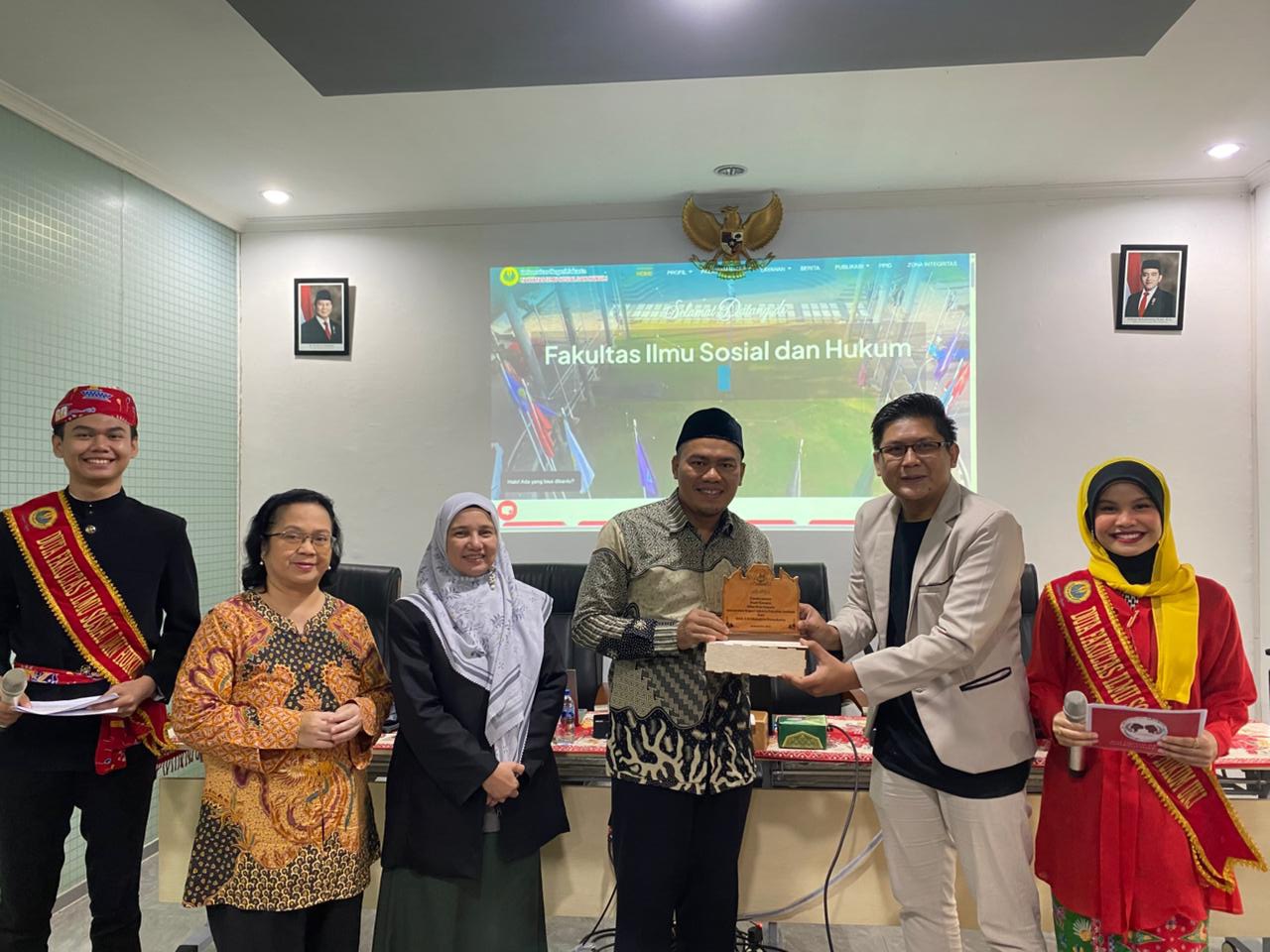 FISH UNJ Perkenalkan Program Studi dan Fasilitas kepada SMA 3 Al-Muhajirin Purwakarta