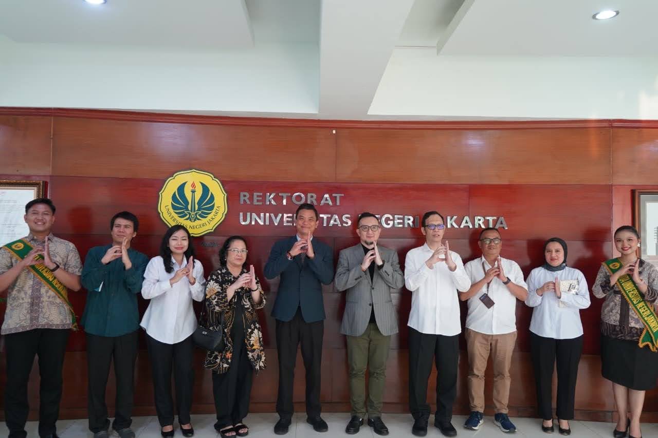 PENJAJAKAN KERJA SAMA ANTARA UNIVERSITAS NEGERI JAKATA DAN SHINAWATRA INTERNATIONAL UNIVERSITY (SIU), THAILAND