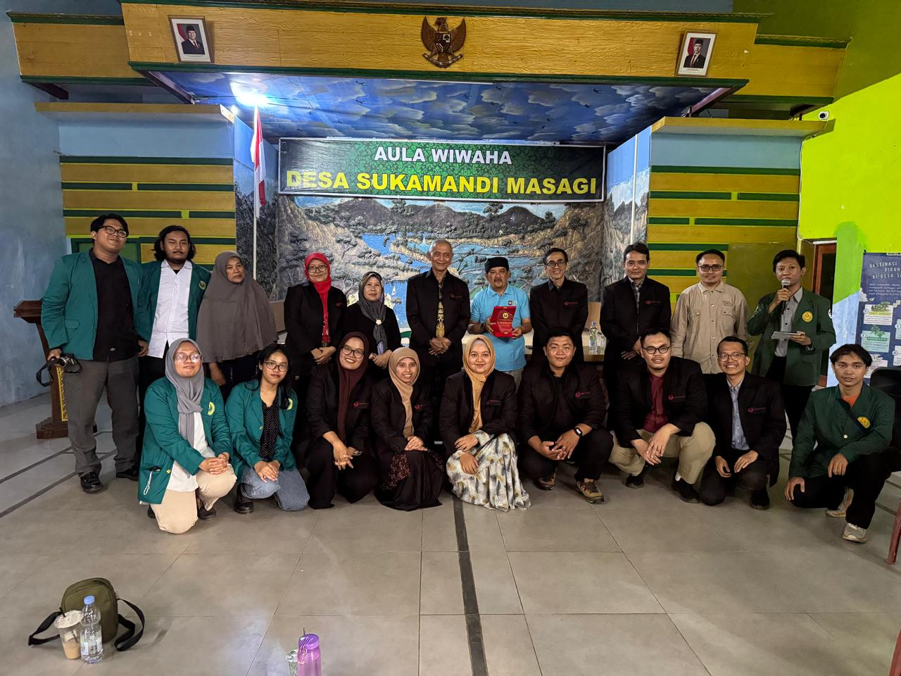 FISH UNJ PERKUAT PENGEMBANGAN DESA WISATA BERKELANJUTAN MELALUI PKM DAN KERJA SAMA DI SUKAMANDI